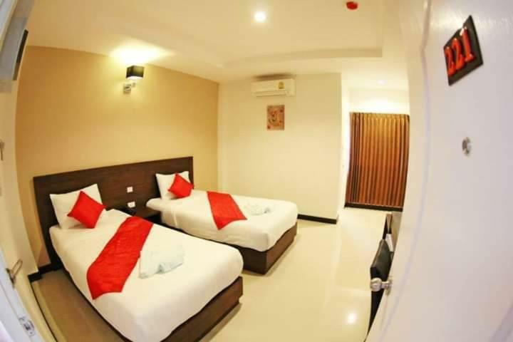 Bk Place Hotel Bueng Kan Exterior foto